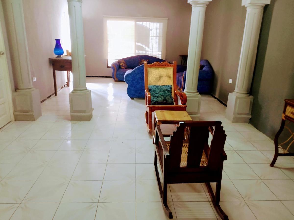 Casa Ixchel - 450M To Downtown, Wifi, Hot Water, Ac Hotel Valladolid  Kültér fotó